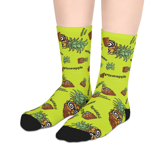 "TrippyPineapple" Mid-length Socks